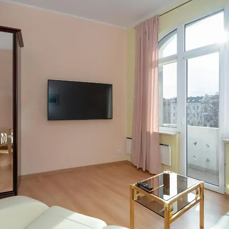 Apartment Swiety Marcin Elegant By Renters